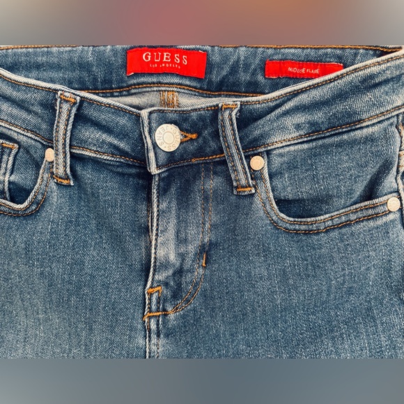 Guess Mid-Rise, Flare Blue Women's Jeans. New without tags - Picture 6 of 7